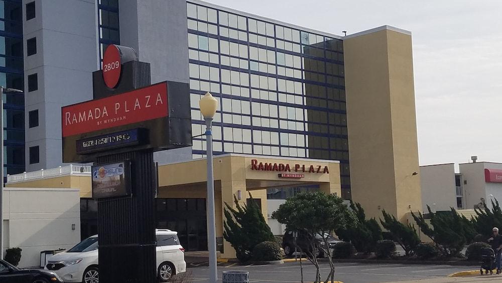 Ramada Plaza By Wyndham Virginia Beach Oceanfront Exteriör bild