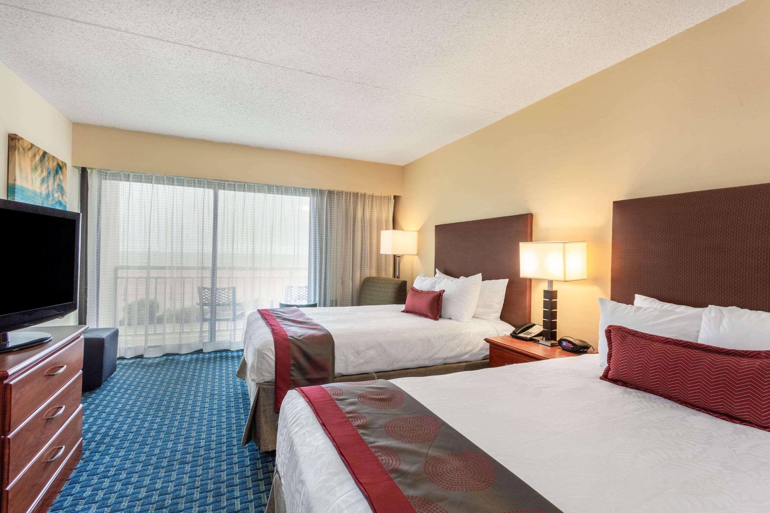 Ramada Plaza By Wyndham Virginia Beach Oceanfront Exteriör bild