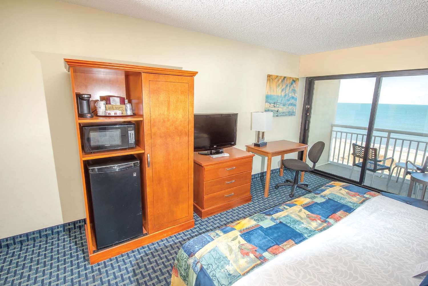Ramada Plaza By Wyndham Virginia Beach Oceanfront Exteriör bild