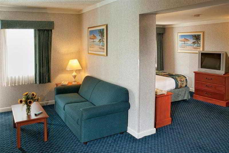 Ramada Plaza By Wyndham Virginia Beach Oceanfront Exteriör bild